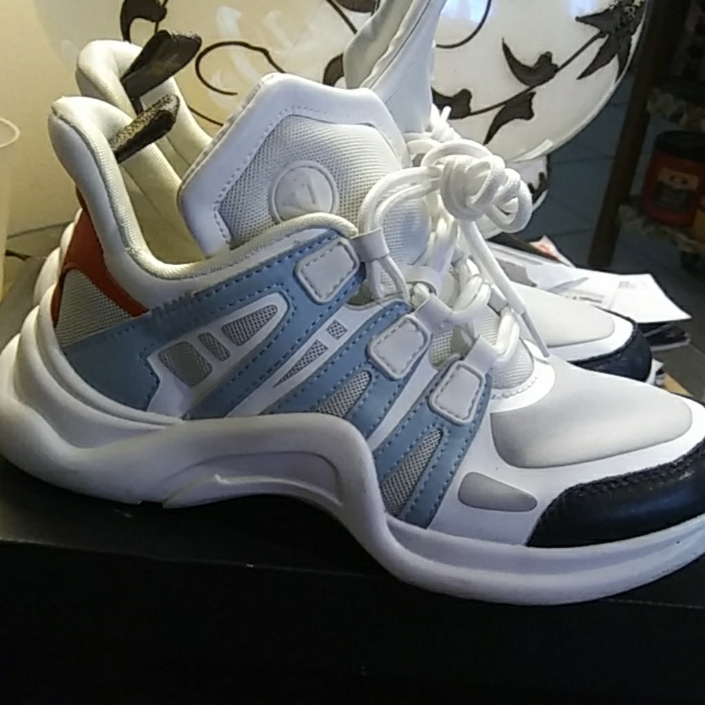 hightop vintage sneakers